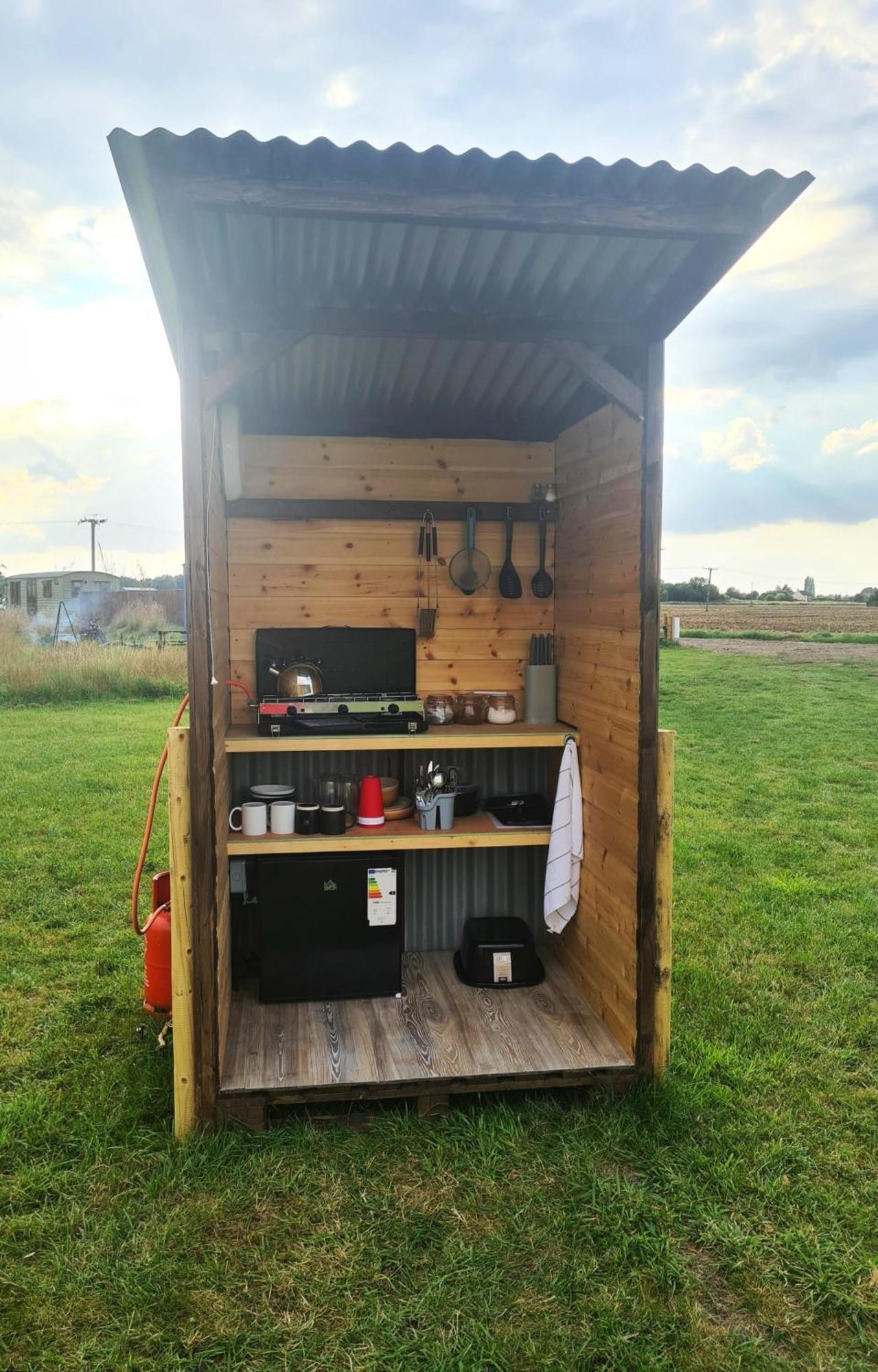 Boyce Fen Farm Retreat Glamping & Fishery Villa Wisbech Kültér fotó